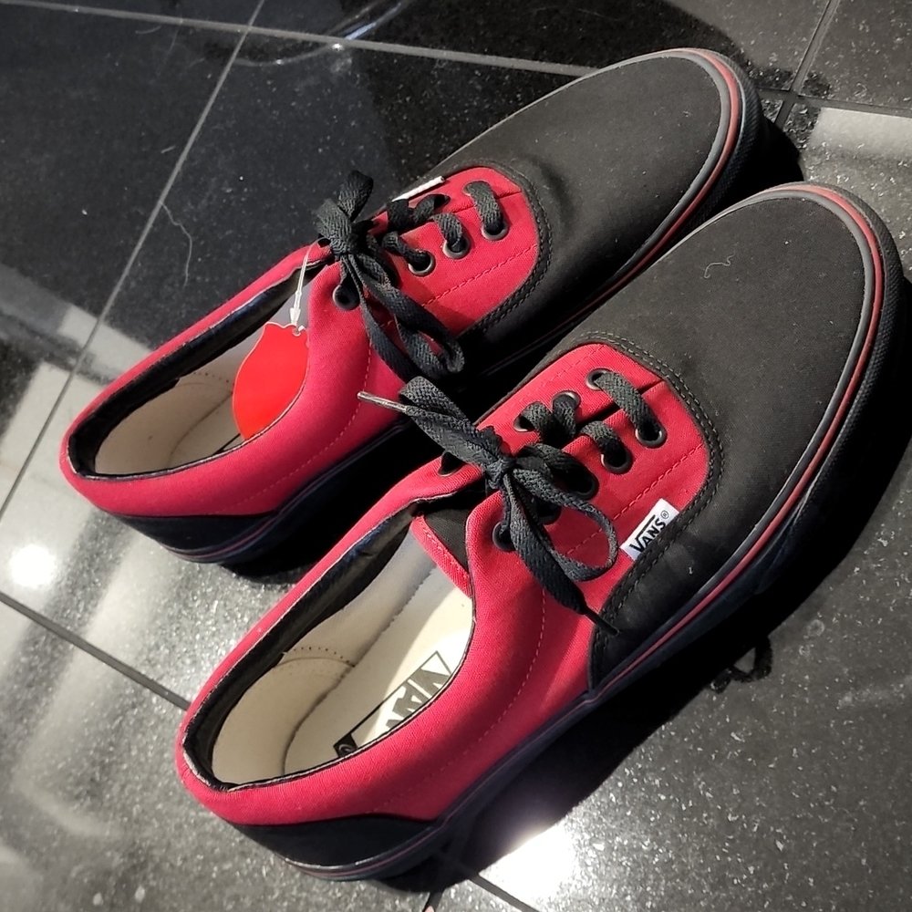 VANS Customs